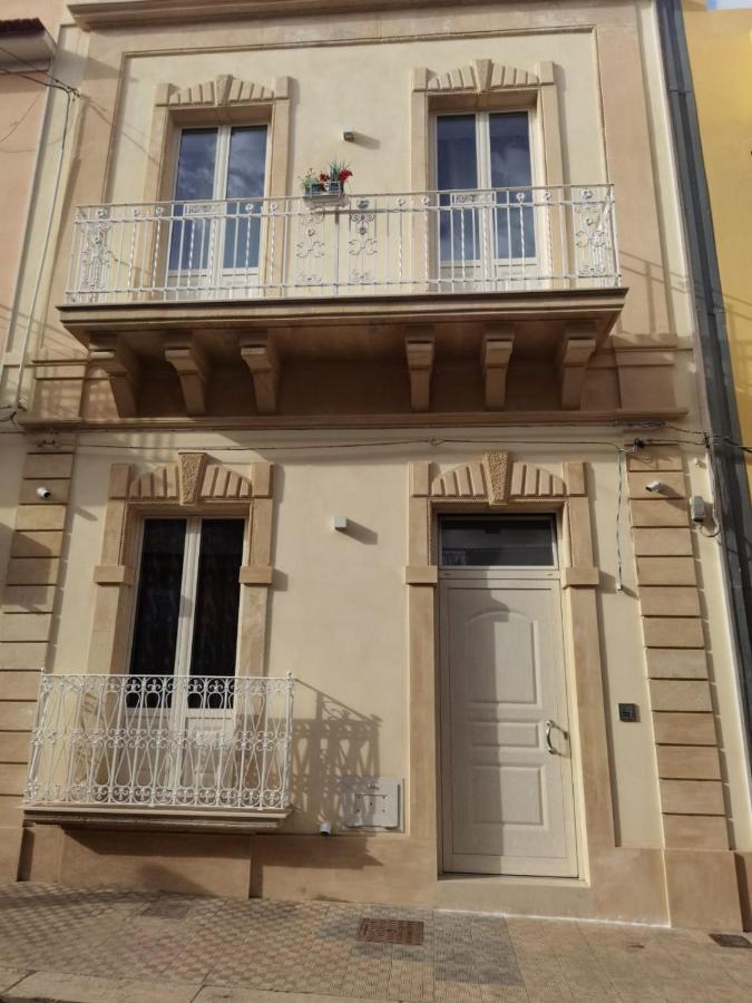 La Casa Del Corso Villa Avola Exterior photo